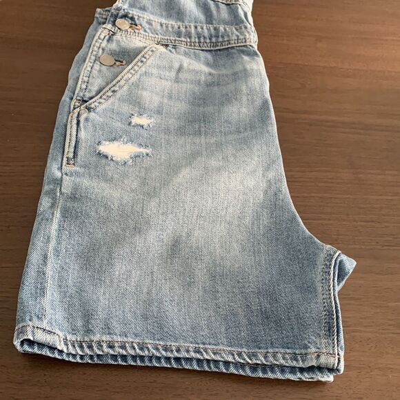 GAP shortall short jean overall adjustable straps pockets light distress size S - Picture 9 of 9